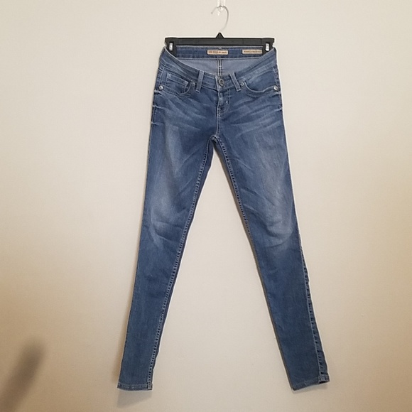 Guess Denim - Guess Los Angeles women's jean Guess Denim - Guess Los Angeles women's jean